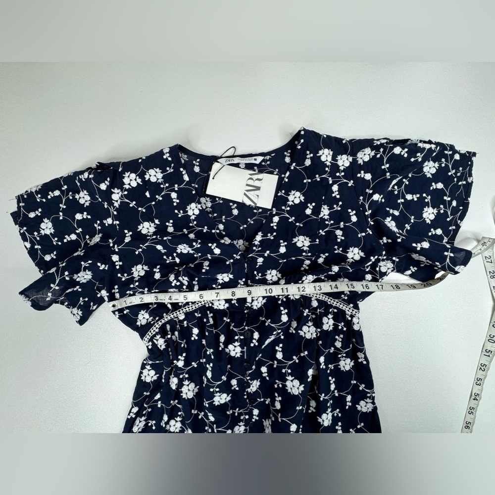 NWT Zara Embroidered Flutter Sleeve Button Down Midi Dresss Size Small - Picture 10 of 12